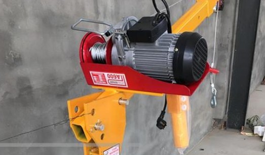 車載吊機搭配微型電動葫蘆